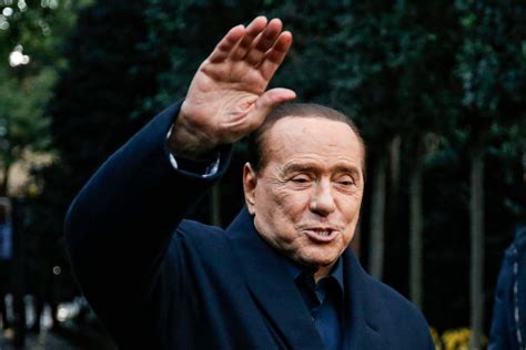 Silvio Berlusconi, collezione di orologi favolosa: .